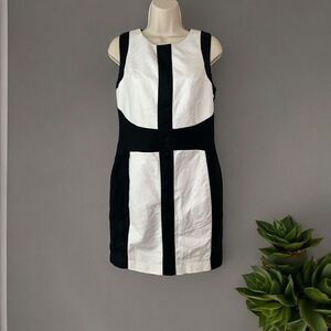 Willi Smith Black/White Color Blocked Sleeveless Shift Dress Size 8